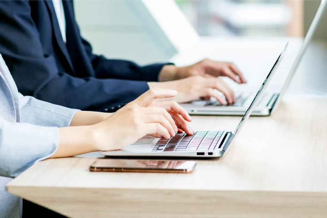 SaaSソリューション　マーケティング/インサイドセールス職